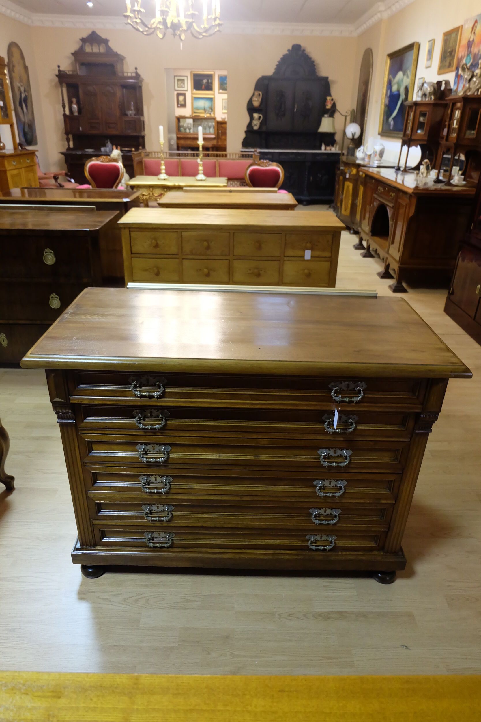 restaurierte Kommode