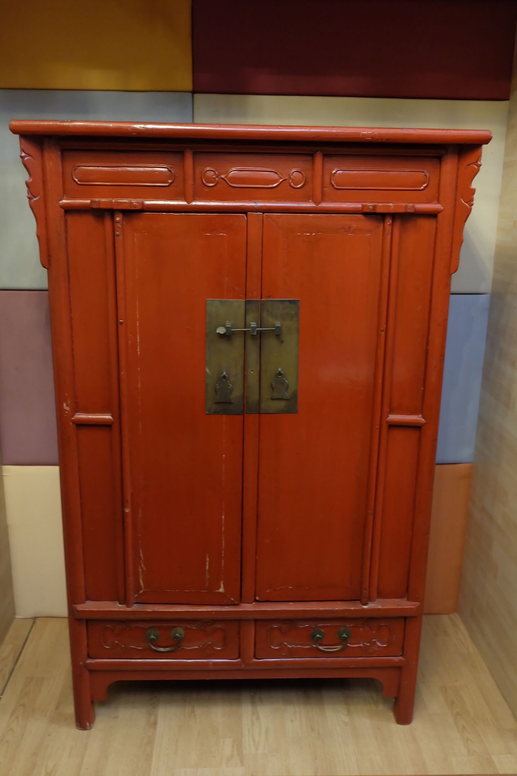 chinesischer Schrank